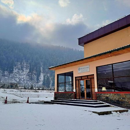 The Sultan Resort Kulan Buitenkant foto