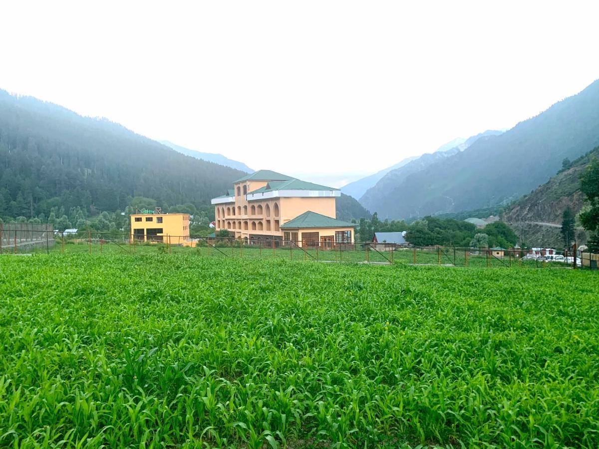 The Sultan Resort Kulan Buitenkant foto