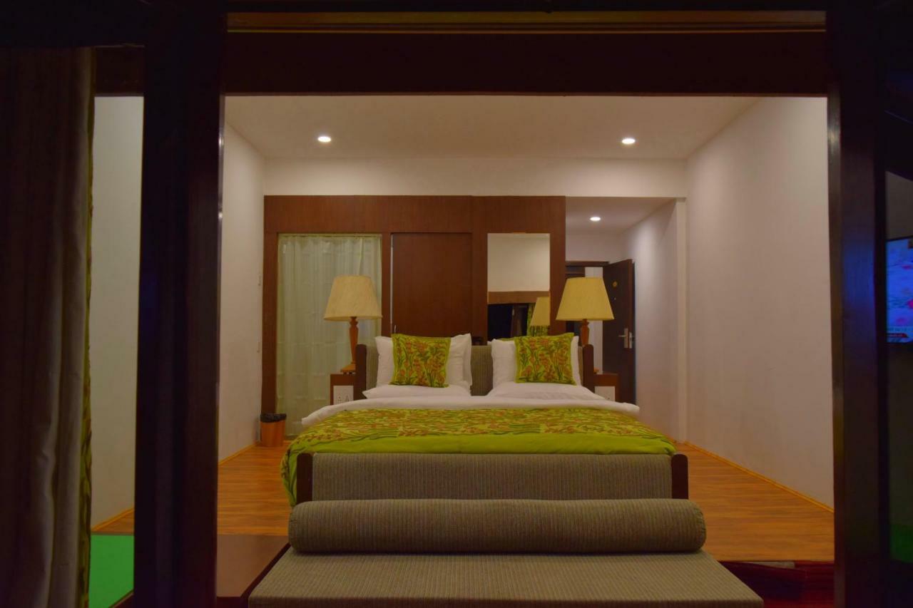 The Sultan Resort Kulan Buitenkant foto
